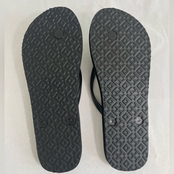 Tory Burch Black and White Floral Sandals - Picture 7 of 13